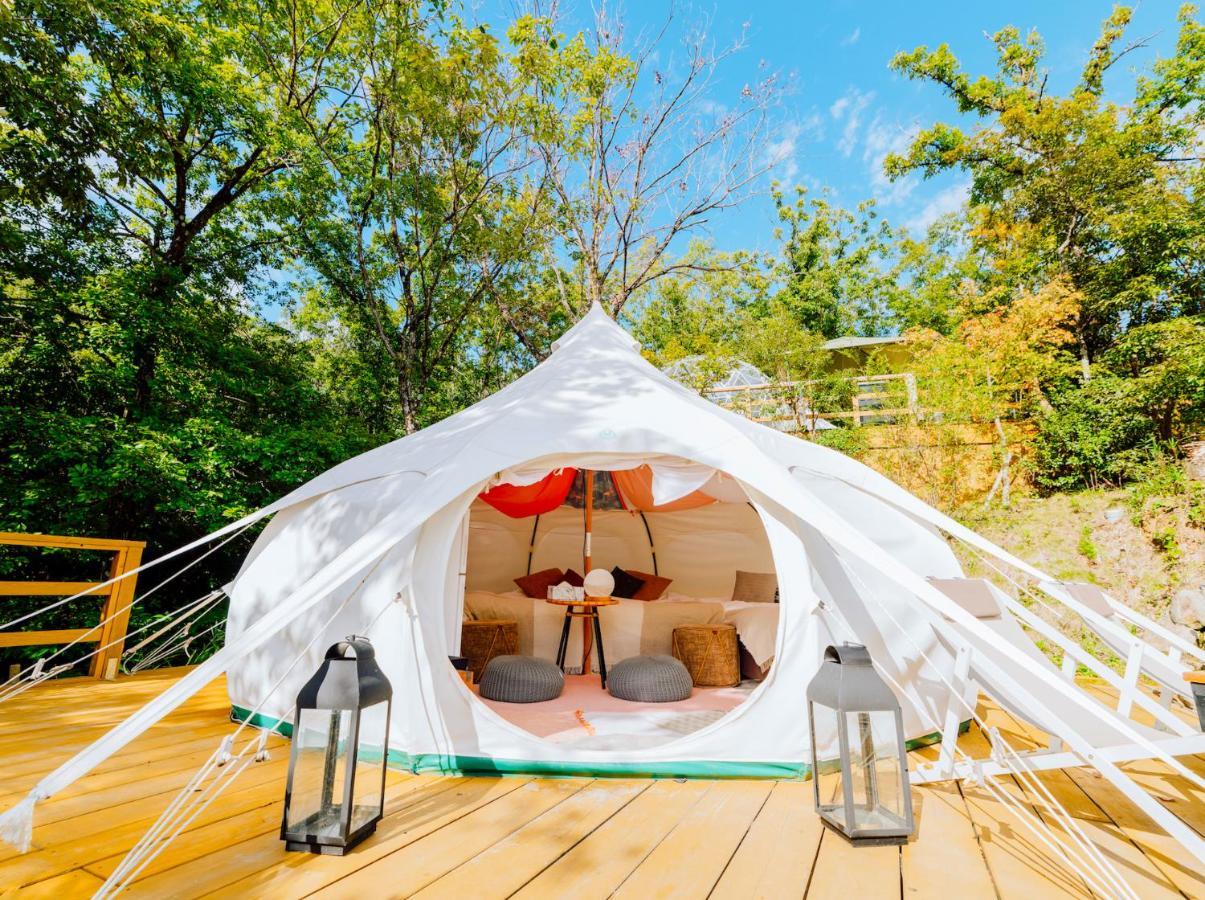 Yufuin Glamping Comorebi Esterno foto